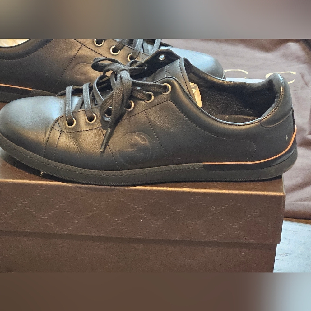 GUCCI Black Leather Sneaker - Size 37